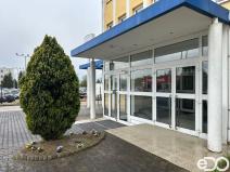 Pronájem kanceláře, Hradec Králové, Bratří Štefanů, 360 m2