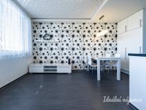 Pronájem bytu 2+kk, Praha - Černý Most, Kpt. Stránského, 43 m2