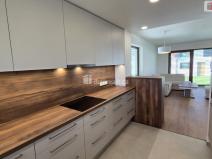 Prodej rodinného domu, Mořina, 106 m2