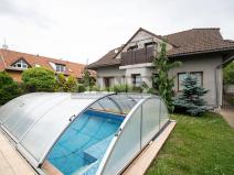 Prodej vícegeneračního domu, Praha - Horní Počernice, Na nové silnici, 394 m2