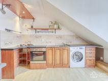 Prodej bytu 3+1, Plzeň - Jižní Předměstí, Antonína Uxy, 105 m2