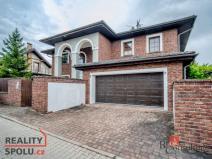 Prodej rodinného domu, Praha - Horní Počernice, Zárybnická, 307 m2