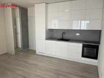 Pronájem bytu 1+kk, Zlín, Tyršovo nábřeží, 28 m2
