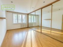 Prodej bytu 3+1, Karlovy Vary, U Trati, 81 m2