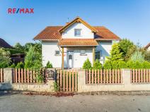 Prodej rodinného domu, Dolní Bousov, Lomená, 143 m2