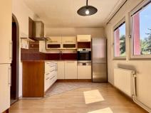 Prodej bytu 3+1, Tachov, Sládkova, 82 m2