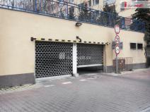 Pronájem garáže, Praha - Troja, Hnězdenská, 20 m2