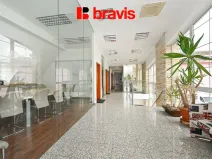 Pronájem kanceláře, Hradčany, Tišnovská, 1016 m2