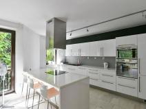 Pronájem vily, Praha - Lhotka, Na dlouhé mezi, 280 m2