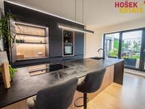 Prodej bytu 4+kk, Holubice, 135 m2