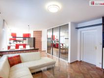 Prodej bytu 2+kk, Hluboká nad Vltavou, Třeboňská, 77 m2