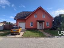 Prodej rodinného domu, Božice, 233 m2