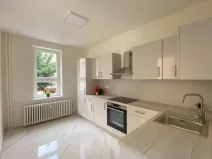 Pronájem bytu 2+1, Karlovy Vary, Koptova, 76 m2