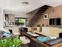 Prodej rodinného domu, Praha - Kolovraty, V louce, 495 m2