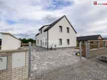 Prodej rodinného domu, Lužná, Jižní, 165 m2