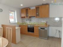 Pronájem bytu 2+1, Opava, Přerovecká, 67 m2