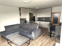 Prodej bytu 3+kk, Praha - Kyje, Sicherova, 80 m2