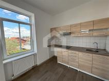 Pronájem bytu 1+kk, České Budějovice - České Budějovice 5, Ledenická, 32 m2