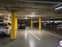 Prodej garážového stání, Praha, Na Harfě, 13 m2