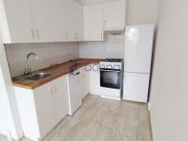 Pronájem bytu 2+kk, Praha, Podjavorinské, 43 m2