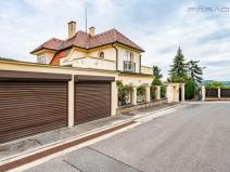 Pronájem vily, Černošice, 165 m2