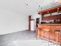 Pronájem bytu 2+kk, Praha - Hlubočepy, Werichova, 44 m2