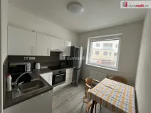 Pronájem bytu 1+1, Rožnov pod Radhoštěm, V Aleji, 39 m2