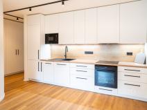 Pronájem bytu 2+kk, Praha, Hráského, 46 m2