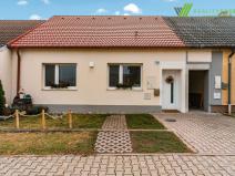 Prodej rodinného domu, Lužice, Velkomoravská, 220 m2