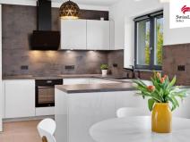 Prodej rodinného domu, Choltice, Na Hlásku, 180 m2