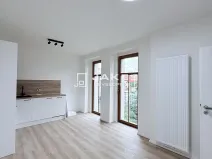 Pronájem bytu 2+kk, Praha - Liboc, Jenečská, 34 m2