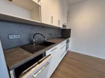 Pronájem bytu 2+kk, Brno, třída Generála Píky, 45 m2