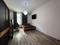 Pronájem bytu 2+kk, Praha - Žižkov, Jeseniova, 45 m2