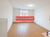 Pronájem bytu 1+kk, Praha, Holandská, 30 m2