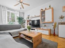 Prodej bytu 3+1, Praha - Horní Počernice, Běchorská, 66 m2