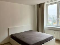 Pronájem bytu 1+kk, Praha - Vysočany, Na Harfě, 36 m2