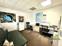 Pronájem kanceláře, Uherské Hradiště, Mariánské náměstí, 18 m2