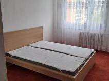 Pronájem bytu 3+1, Praha - Troja, Krosenská, 64 m2