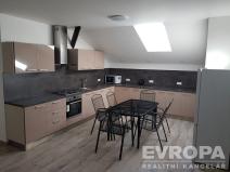 Pronájem ubytování, Liberec - Liberec III-Jeřáb, Nákladní, 250 m2