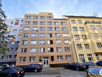 Pronájem bytu 3+kk, Praha, Mlékárenská, 81 m2