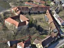 Prodej historického objektu, Tchořovice, 4000 m2