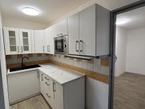 Pronájem bytu 2+1, Turnov, Výšinka, 43 m2