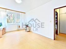 Prodej bytu 2+kk, Praha - Horní Měcholupy, Neapolská, 45 m2