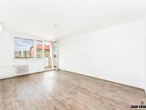 Prodej bytu 3+1, Praha - Horní Počernice, Lhotská, 73 m2