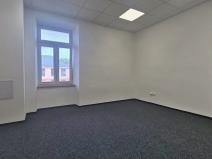 Pronájem kanceláře, Chrudim, Masarykovo náměstí, 19 m2