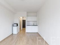 Pronájem bytu 1+kk, Praha - Jinonice, Peroutkova, 26 m2