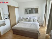 Pronájem bytu 2+kk, Jesenice, Nákupní, 55 m2