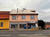 Prodej vícegeneračního domu, Vizovice, Palackého Nám., 240 m2