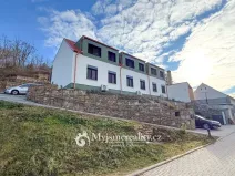 Prodej bytu 4+kk, Hluboké Mašůvky, 89 m2