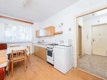 Prodej bytu 2+1, Chvaletice, Dukelská, 52 m2